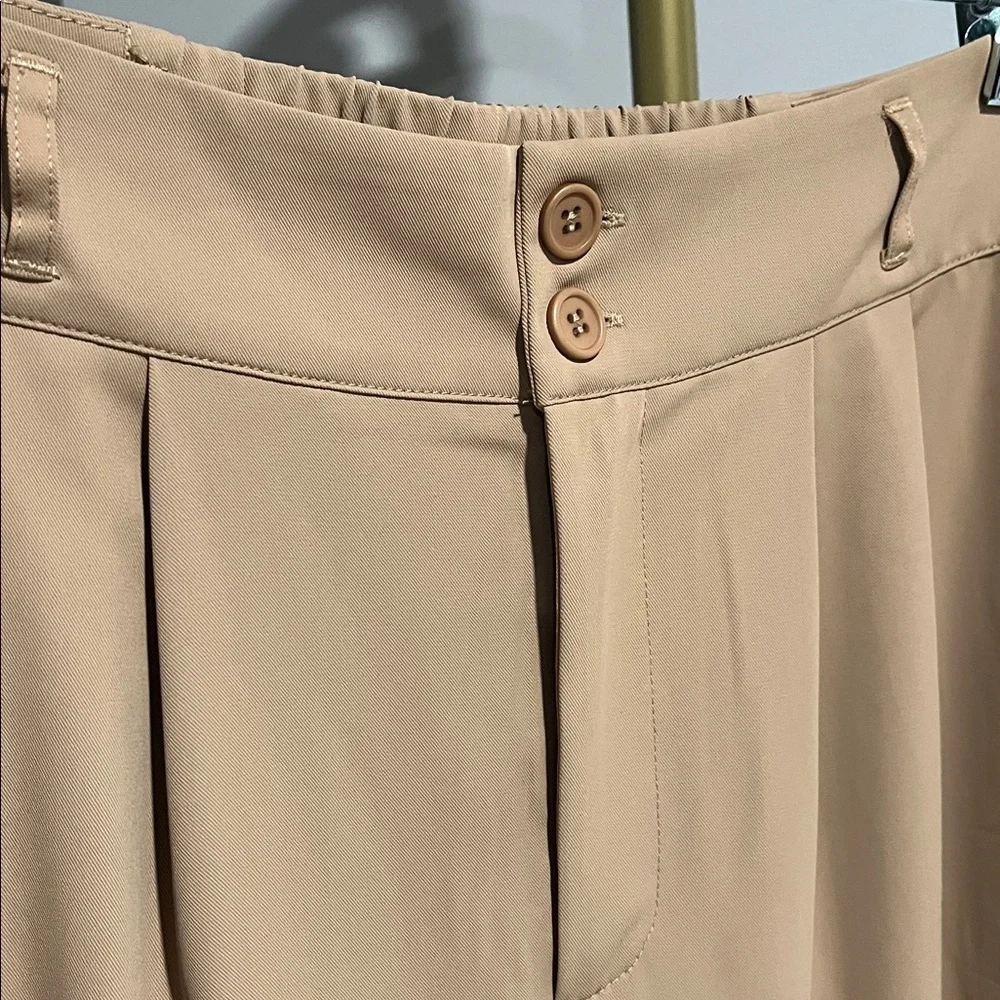 Halara NWOT Flex™ High Waisted Zipper Pocket Shirred Straight Leg Work Pant - M - Picture 8 of 11